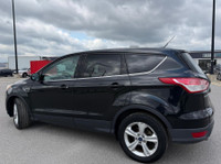 2015 FORD ESCAPE SE PKG 2 SET WHEELS HEATED SEATS BACK UP CAMERA CERTIFICATION INCLUDED !!!!! 3 MONT... (image 2)