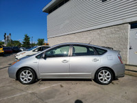 HAVE YOU SEEN THOSE GAS PRICES????? TIME TO GO HYBRID!! 1 OWNER GOVERNMENT CAR!! VERY WELL MAINTAINE... (image 1)