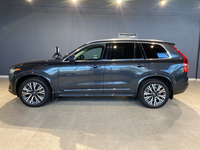 2021 Volvo XC90 T6 AWD Momentum (7-Seat) in Cars & Trucks in Edmonton - Image 2