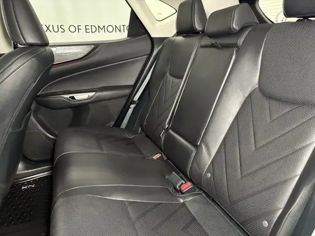 2024 Lexus NX 350 EXECUTIVE PACKAGE dans Autos et camions dans Ville d’Edmonton - Image 18