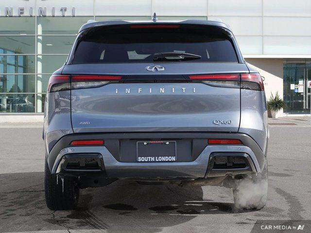 2023 INFINITI QX60 LUXE | AWD | No Accidents | Executive Demo in Cars & Trucks in London - Image 4