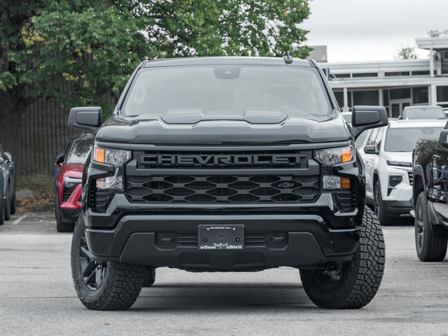 2025 Chevrolet Silverado 1500 4WD Crew Cab 147 Custom Trail Boss in Cars & Trucks in Markham / York Region - Image 2