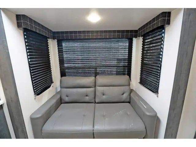 2023 K-Z Sportsmen Fifth Wheel 231RK fifth wheel Sportsmen de 25 in Travel Trailers & Campers in Laval / North Shore - Image 14
