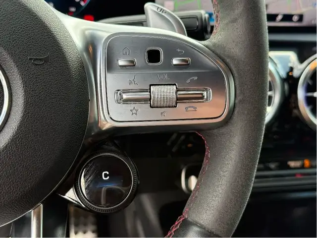 2022 Mercedes-Benz A-Class A35 AMG Hatchback|Loaded|Certified|Wa dans Autos et camions dans Ville de Toronto - Image 16