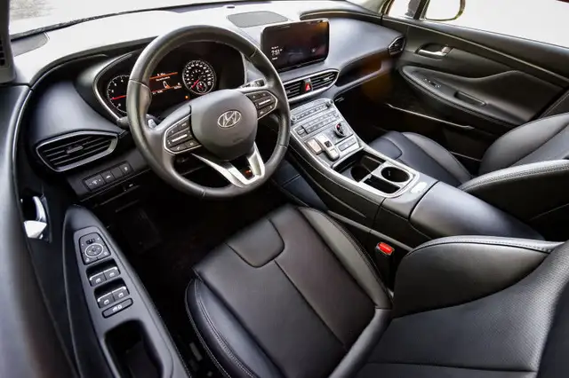 2023 Hyundai Santa Fe Urban AWD • SUNROOF • NAV • HEATED SEATS in Cars & Trucks in Kingston - Image 14