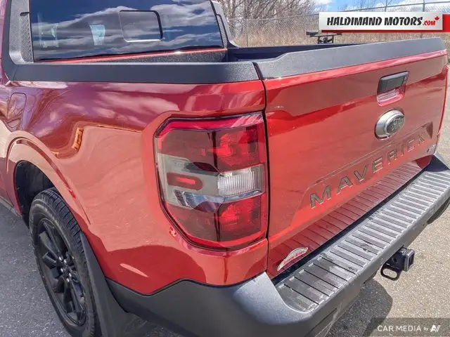 2024 Ford Maverick LARIAT in Cars & Trucks in Hamilton - Image 15