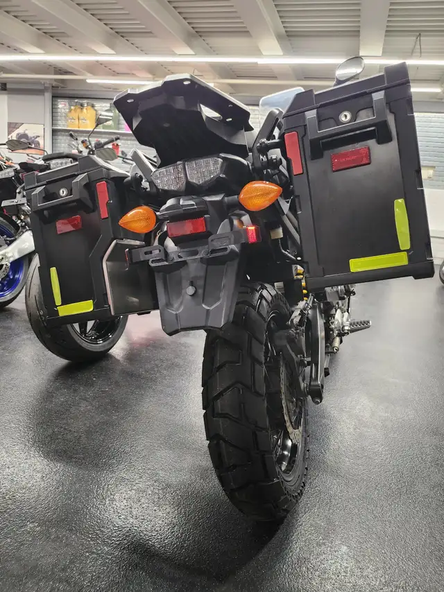 2013 Yamaha SUPER TENERE 1200 in Street, Cruisers & Choppers in St. Albert - Image 8