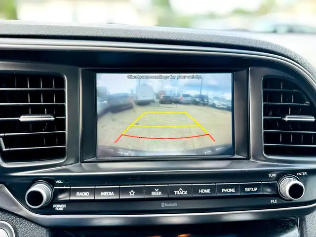 2020 Hyundai Elantra Preferred w/Sun & Safety Package IVT in Cars & Trucks in Edmonton - Image 24