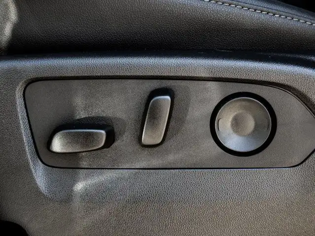 2025 Chevrolet Silverado 1500 LT Trail Boss in Cars & Trucks in Strathcona County - Image 19