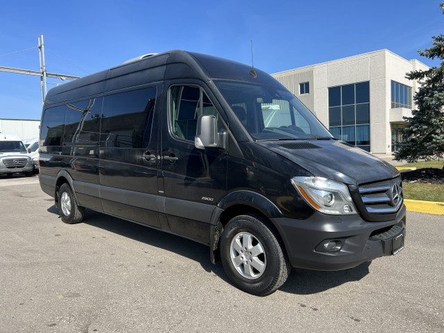 2016 Mercedes-Benz Sprinter Van Sprinter 2500 - High Roof -15 Pa in Cars & Trucks in Oakville / Halton Region - Image 2