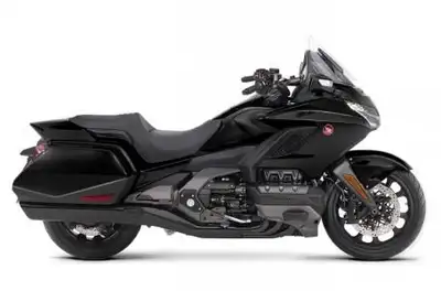 2019 Honda Gold Wing Bagger – Low KMs, Sleek Touring Performance Now available at Kelowna Powersport...