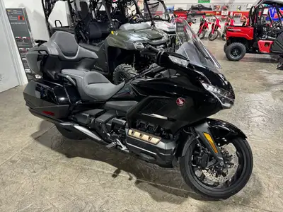 2023 Honda Gold Wing Sport Touring EXCELLENT CONDITION 25,400 KM ASKING $29,995.00 NO GST, ASK ABOUT...