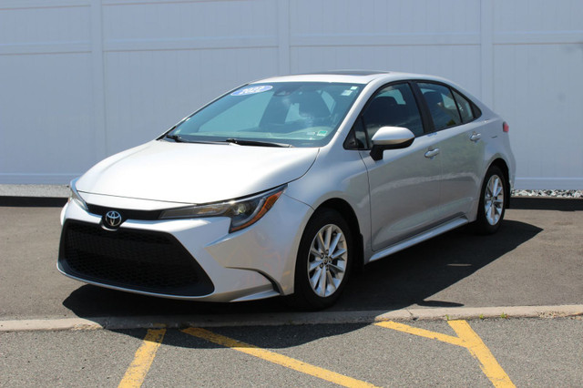 2022 Toyota Corolla LE | SunRoof | HtdSeats | Cam | Warranty to  in Cars & Trucks in Saint John - Image 4