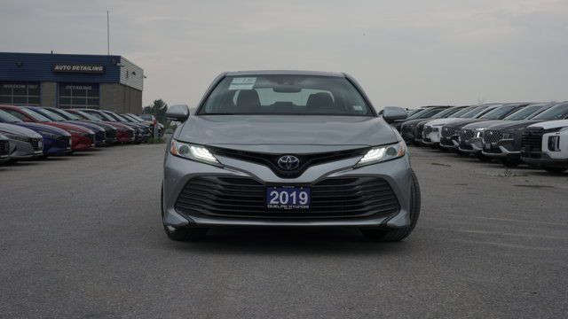 2019 Toyota Camry Hybrid XLE | Leather | Navigation | JBL Audio in Cars & Trucks in Guelph - Image 2