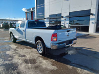 6.7L I6 Diesel, 6 Spd Transmission, Rear Auto-Levelling Air Suspension, Remote Starter, 3.73 Axle Ra... (image 3)