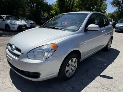 Beautiful Hyundai Accent 1.6L Automatic Transmission ICE COLD AC, WINTER TIRES ON RIMS INCLUDED! Cer...