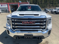 Sierra 3500HD, 4WD, 18" Aluminum Wheels, 6.6L Duramax V8 Turbo Diesel, 10-Speed Automatic Transmissi... (image 8)