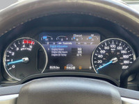 NAVIGATION, ELECTRONIC-LOCKING w/3.31 AXLE RATIO, RAPID-HEAT SUPPLEMENTAL CAB HEATER, BLIND SPOT MON... (image 9)