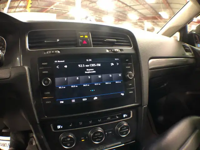 2019 Volkswagen e-Golf COMFORTLINE ELECTRIC AUTO LEATHER A/CARPL in Cars & Trucks in City of Toronto - Image 16