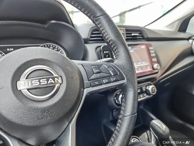 2023 Nissan Versa SR | Apple Car Play | Heated Seats | Wireless dans Autos et camions dans Ottawa - Image 20
