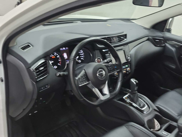 2021 Nissan Qashqai SV SV/AWD/LEATHER/PANO ROOF/OFF 1 OWNER N... in Cars & Trucks in Belleville - Image 2