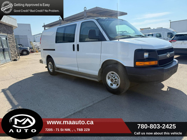 2008 Chevrolet Express RWD 3500 135" in Cars & Trucks in Edmonton - Image 3