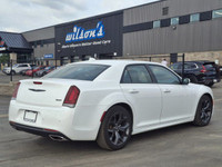Check out this certified 2022 Chrysler 300 300 Touring L | Leather | Nav | Apple Carplay |. Its Auto... (image 5)