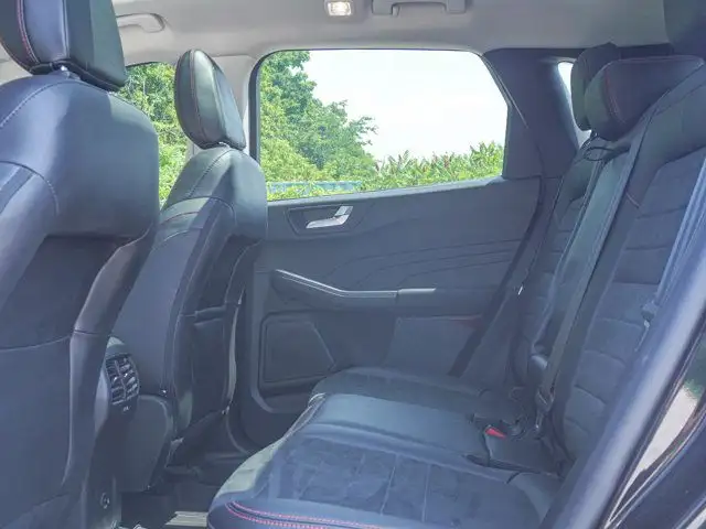 2022 Ford Escape SEL- Pano Roof - Heated Seats - AWD in Cars & Trucks in Barrie - Image 23