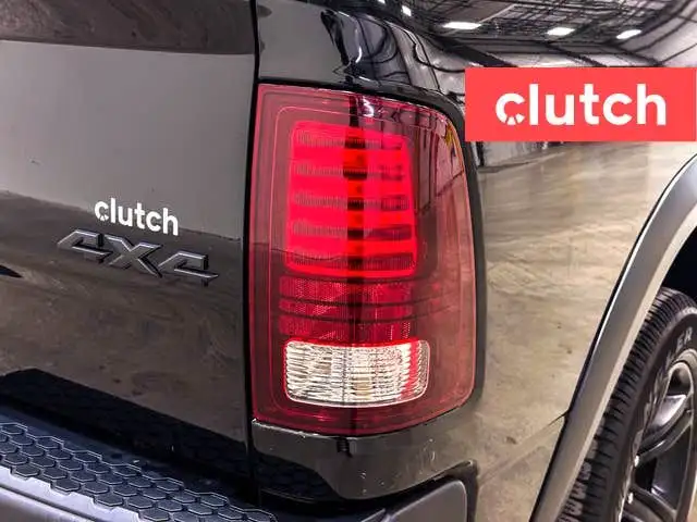 2022 Ram 1500 Classic Warlock Crew Cab 4x4 w/ Apple CarPlay, Hea in Cars & Trucks in Ottawa - Image 12