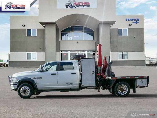 2013 RAM 5500 Chassis ST/SLT/Laramie FERRARI PICKER 4X4 CUMMI... in Cars & Trucks in Edmonton - Image 3