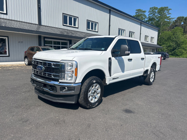 2023 Ford F-250 XLT DIESEL! CARFAX CLEAN! in Cars & Trucks in Annapolis Valley - Image 2