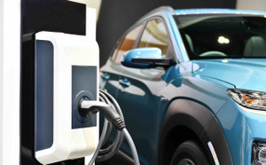 Best electric SUV - SUV charging 