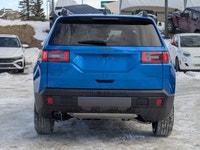 This Jeep Cherokee has a dependable Intercooled Turbo Gas/Electric I-4 1.6 L/98 engine powering this... (image 6)