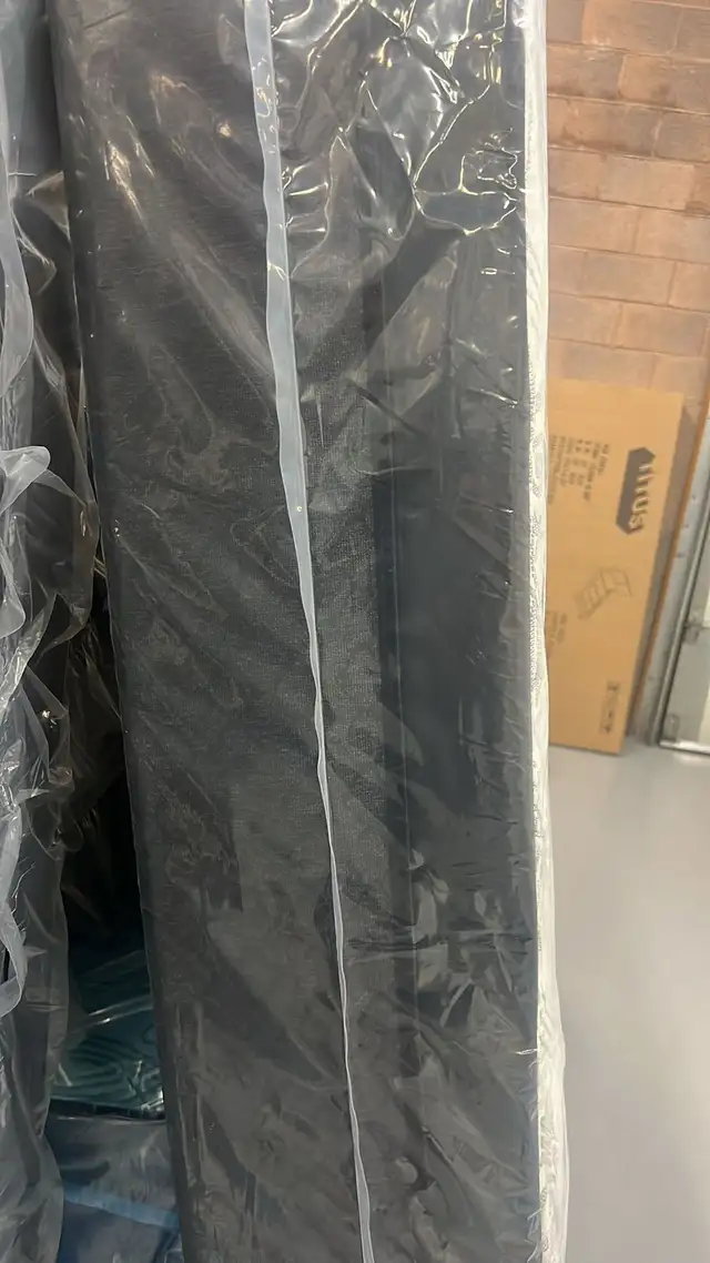 Queen Mattress : King Mattress | Full Mattress / Twin Mattress in Beds & Mattresses in Oshawa / Durham Region - Image 4