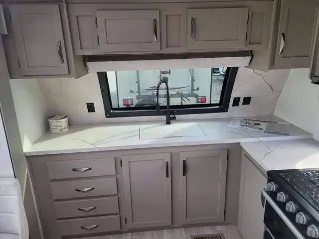 2024 K-Z Connect 282 FKK in Travel Trailers & Campers in Penticton - Image 11