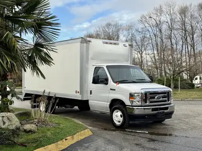 2022 Ford E-450 Econoline Super Duty 2022 Ford E-450 16 Foot Cube Van 1234hrs AC Traction Control To...
