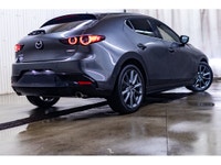 **ACCIDENT FREE - MECHANICALLY CERTIFIED** 73,833 KM This 2021 Mazda 3 GT Sport Hatchback is powered... (image 5)