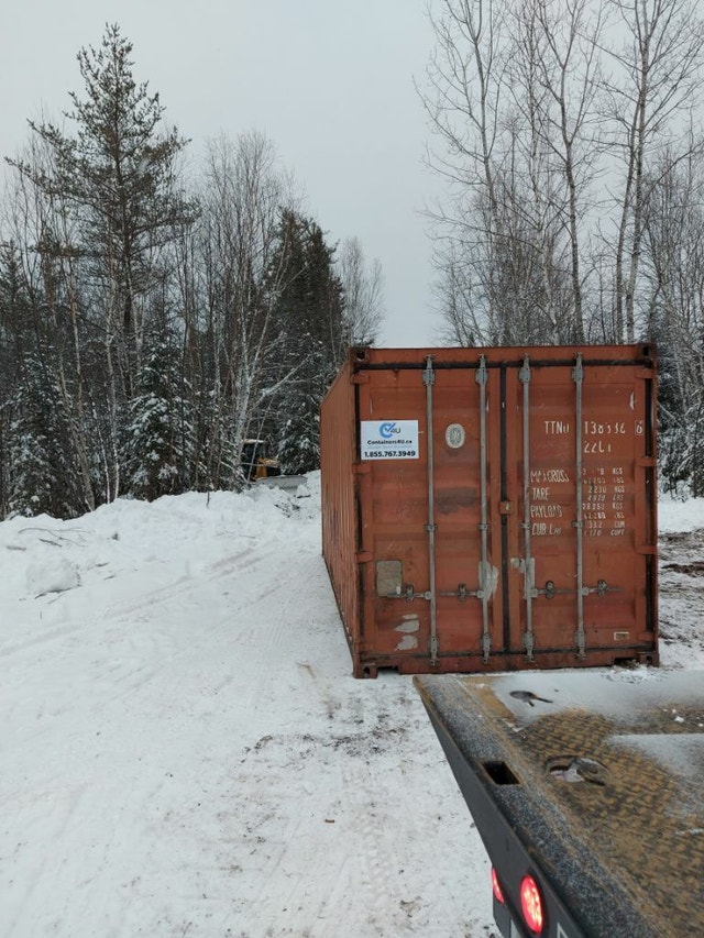 Shipping and Storage Containers on Sale Sea Cans Used Outdoor