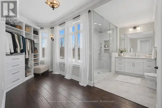 100 CHESSWOOD TRAIL Hamilton, Ontario in Houses for Sale in Oakville / Halton Region - Image 10