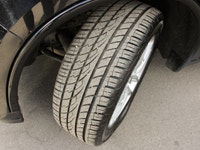 This 2017 Dodge Durango GT came to us as a local trade-in, carefully maintained and now ready for it... (image 7)