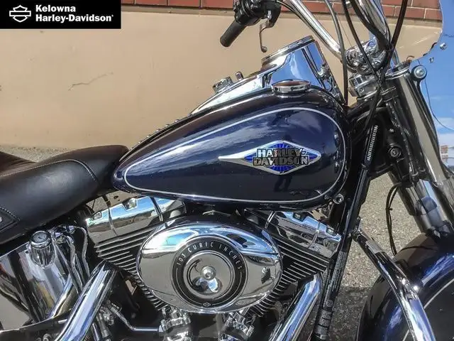 2013 Harley-Davidson FLSTC - Heritage Softail Classic in Street, Cruisers & Choppers in Kelowna - Image 10