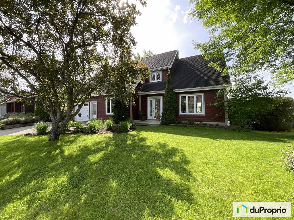 $695,000 - 2 Storey for sale in L'Ange-Gardien — photo 1