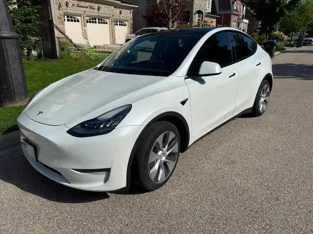 2022 Tesla Model Y L Range AWD 7-Seater – REBUILT/ACCIDENT Repai