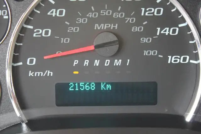 2023 GMC Savana Cargo Base in Cars & Trucks in Comox / Courtenay / Cumberland - Image 23