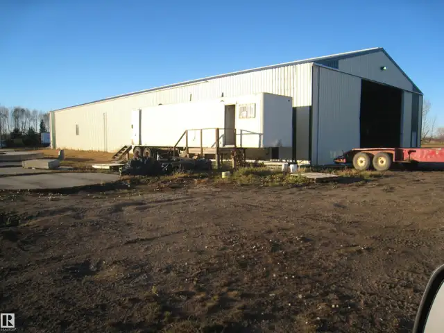#18 470026 243A Rural Wetaskiwin County, Alberta in Land for Sale in Edmonton - Image 4