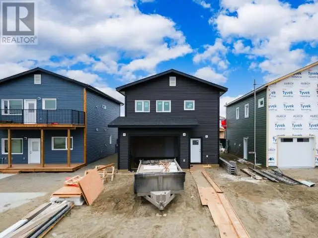 36 WYVERN AVENUE Whitehorse, Yukon in Houses for Sale in Whitehorse - Image 6