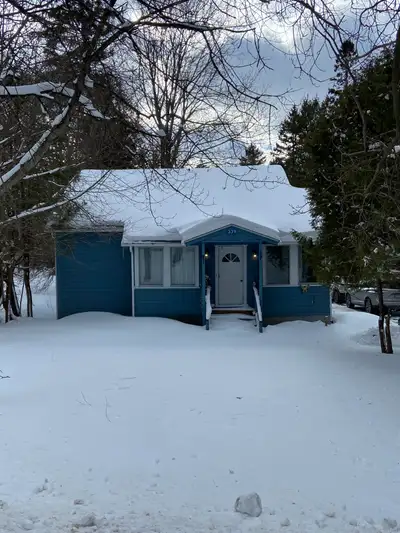 Cozy Cottage for Rent 339 Gondola Point Rd, Rothesay Looking for charm, space, and natural light? Th...
