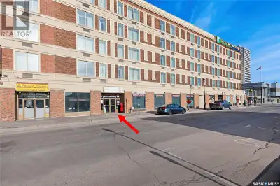 Appx 800 sqft of interior space. Rent includes all utilities. Space was recently renovated; great fo...