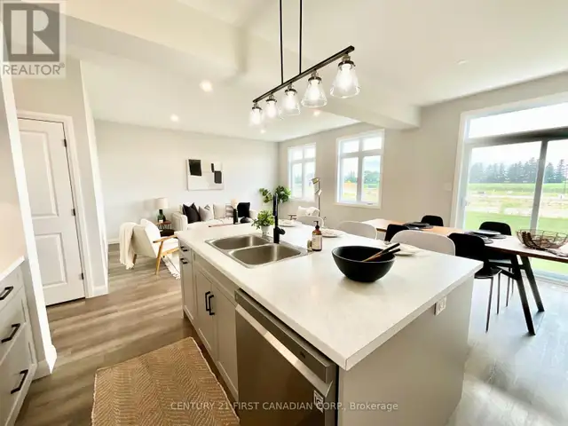 6 SHELDABREN STREET North Middlesex (Ailsa Craig), Ontario in Houses for Sale in Grand Bend - Image 12