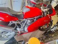 2001 Ducati 750ss